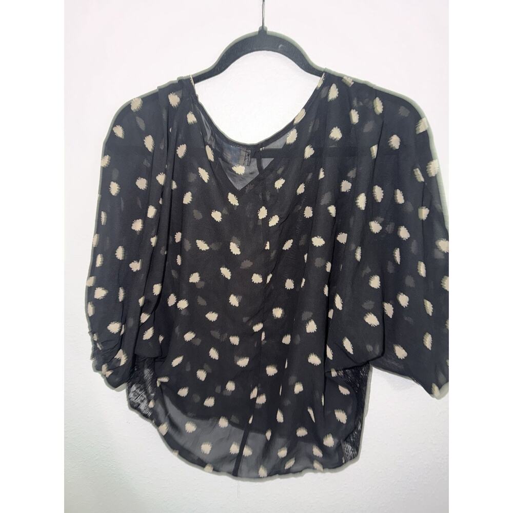 Women’s Criss cross Boutique Sheer Small Blouse (AQ1) - Picture 3 of 3